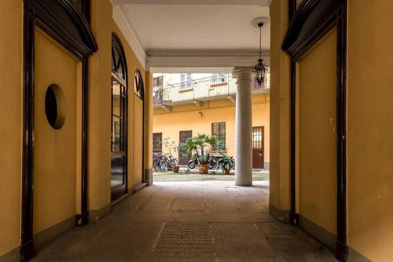 Altido Darsena Apartment Milan Italy