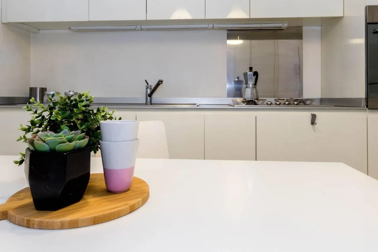 Altido Darsena Apartment Milan