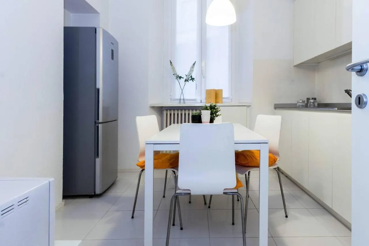 Altido Darsena Apartment Mediolan 0*,